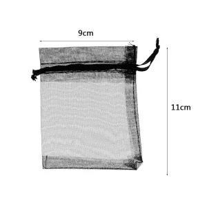 Perfeito para aniversários com seu tamanho de 9.0cm.Vem em um pacote prático contendo 5 unidades.DestACA-se com sua cor preta sólida e atraente.Ideal para embalar os doces da festa de aniversário. Saco preto para doces ideal para aniversários.Vem com 5 unidades por pacote.