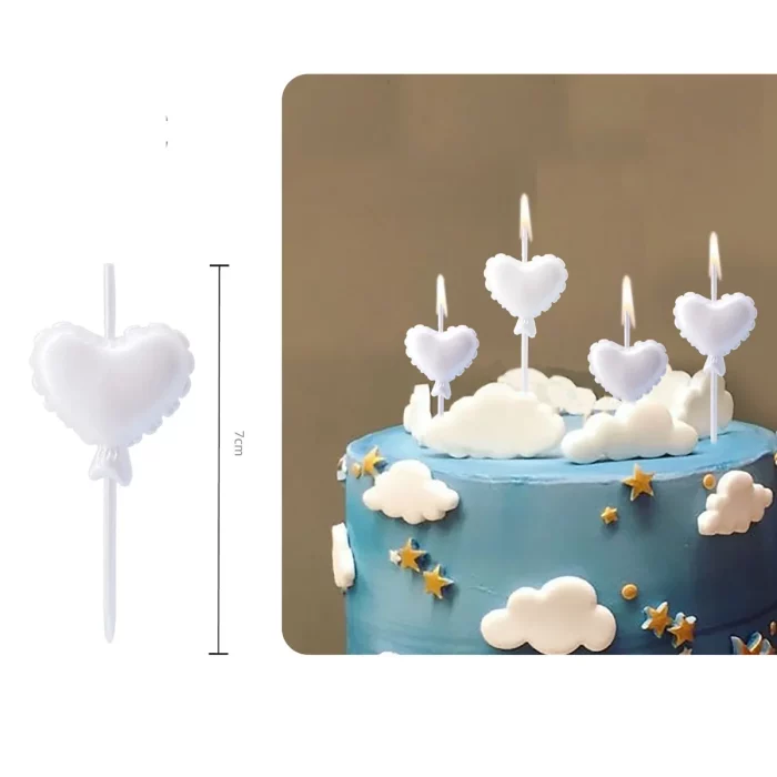 Pack contém 5pc de velas curtas em forma de coração para tornar seu aniversário especial.Colorindo seu evento com um branco elegante