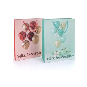 Pacote individual para maior conveniência.Tamanho portátil de 23cm x 10cm perfeito para presentes de aniversário.Apropriado para qualquer ocasião de aniversário. Pequeno saco de papel para presente de aniversário