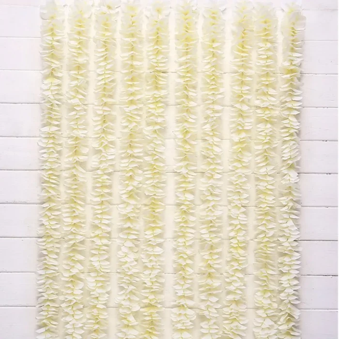 Estas orquídeas artificiais coloridas champagne são ideais para qualquer tipo de decoração de festa