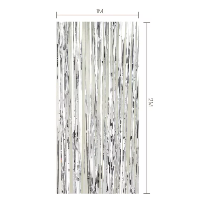 Adicione um toque de glamour às suas celebrações com esta deslumbrante Cortina de Chuva de Prata.Com dimensões generosas de 1*2m