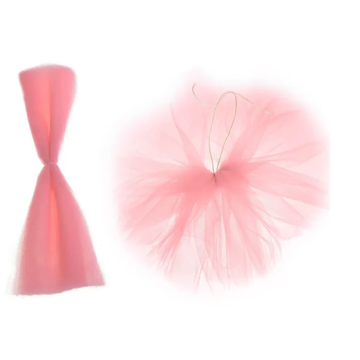 Elegantes Pompons de Tule Vermelho Claro ideais para decorar festas
