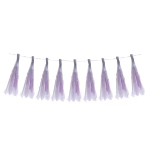 Este conjunto de grinaldas de tassel branco é perfeito para criar um ambiente festivo animado.Cada pacote contém 5 peças de grinaldas de tassel branco para máxima produtividade decorativa. Adorne com grinaldas de tassel branco