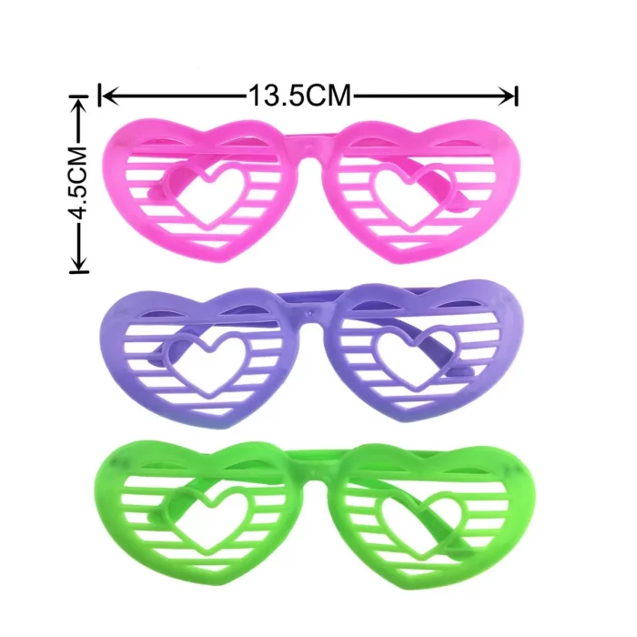 Óculos de Coração perfeito para celebrações de aniversário. Este produto confere um toque de estilo devido ao seu formato único. 2. Vem em packs de 1