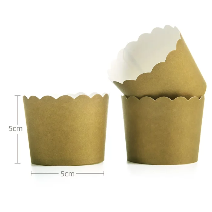 Este pacote inclui 12 pcs de luxuosas formas de bolo dourado
