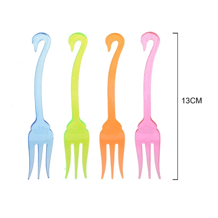 Pacote com 10 garfos de cocktail únicos em forma de cisne