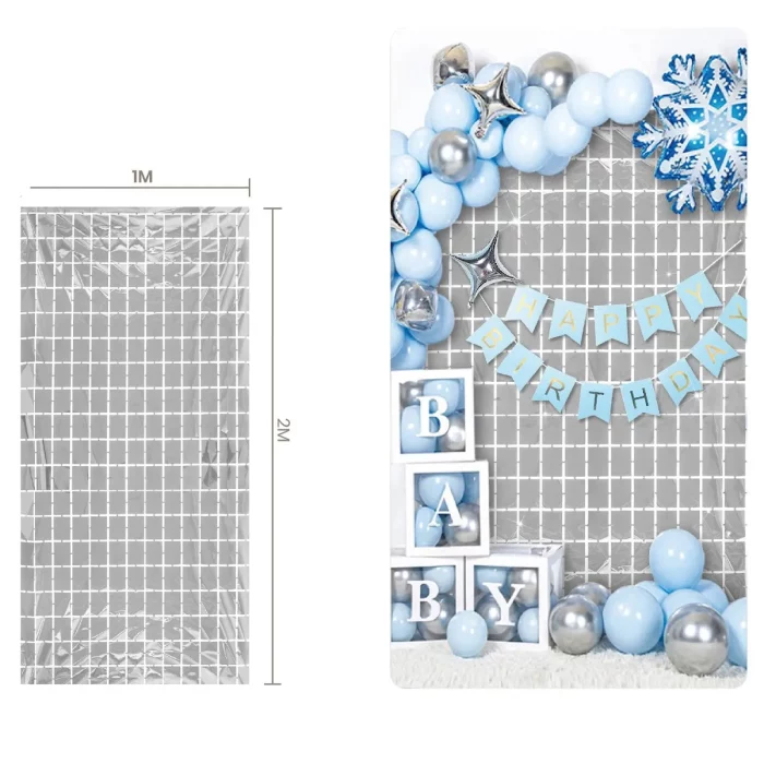 Perfeito para festas: esta prateada cortina de lantejoulas quadrada é a decoração perfeita para qualquer festa ou ocasião especial.Fácil de usar: Devido ao seu tamanho conveniente de 1*2m