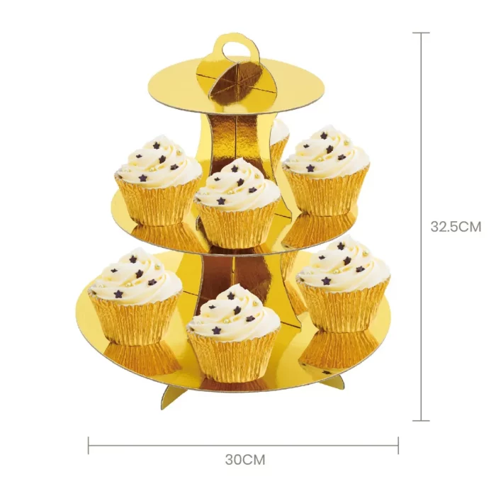 Produto premium: Nosso suporte para cupcakes de três andares é feito com materiais de alta qualidade por longevidade e resistência.Design elegante: Seu acabamento em dourado confere um charme especial