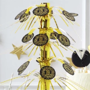 Luxuosos centros de mesa de aniversário em dourado e preto