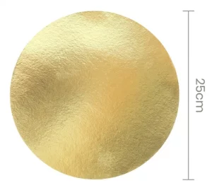 A base para bolos de 25cm é perfeita para apresentação em festas e eventos.Possui um design circular e uma cor dourada atraente que adiciona um toque de elegância.Feita de materiais de alta qualidade