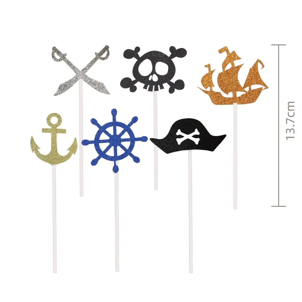 Este conjunto festivo inclui 6 topos de bolo de pirata coloridos perfeitos para transformar qualquer bolo em uma obra-prima.Feito de materiais de alta qualidade