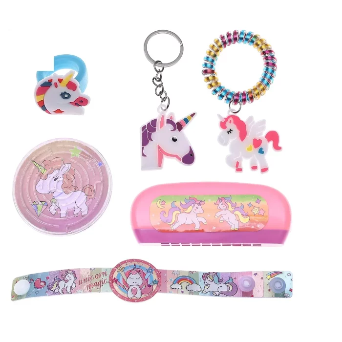 Este conjunto de brinquedos de festa inclui um relógio de jogo