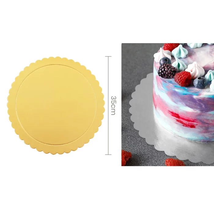 Esta base elegante para bolos adiciona um toque de refinamento ao seu bolo